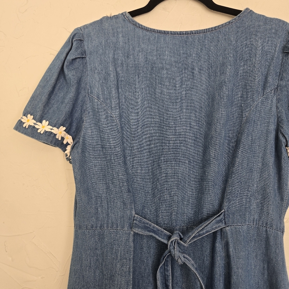 Vintage Daisy Trim Denim Jean Button Front Midi Dress, M - Picture 6 of 11